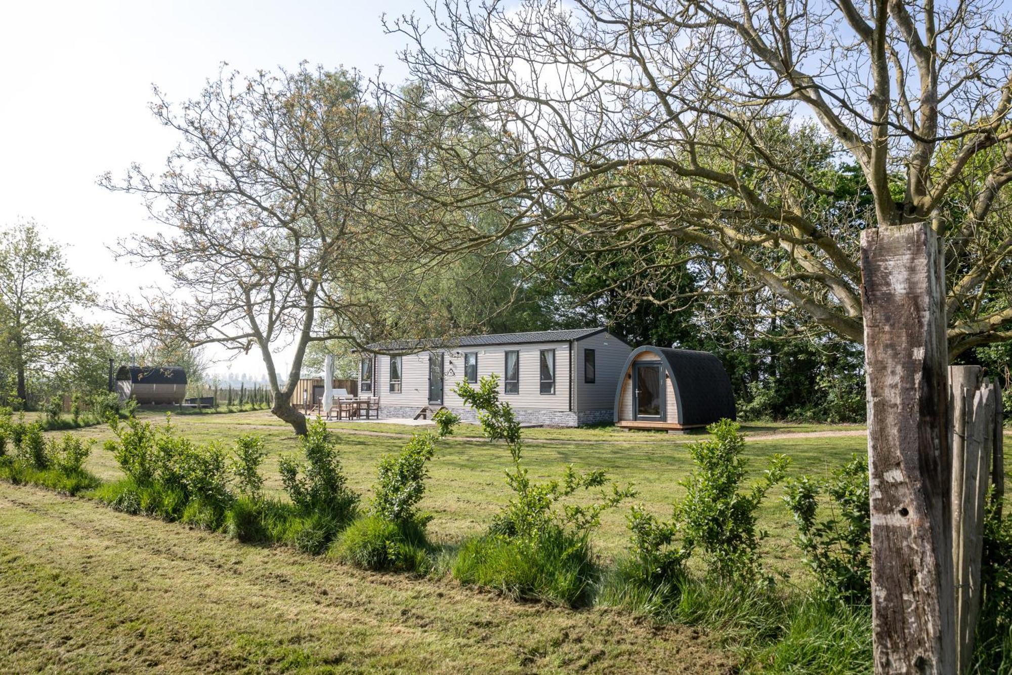 Hof Nieuwerkerk Chalet 1 Arnemuiden Exterior foto